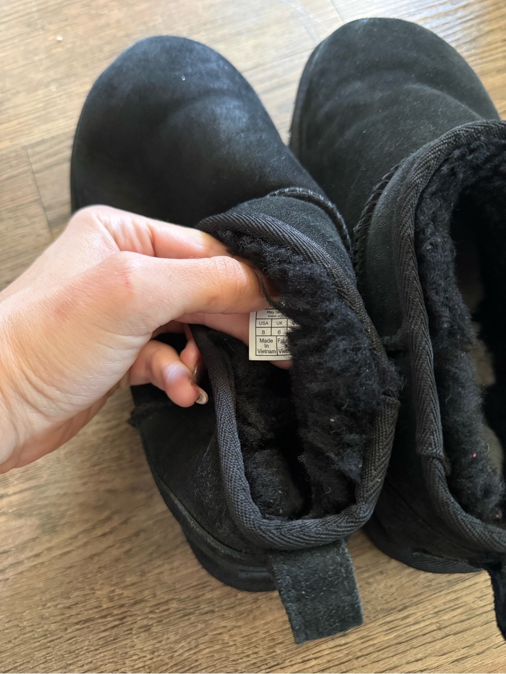 UGG Ultra Mini Ankle Booties Black - Picture 7 of 8